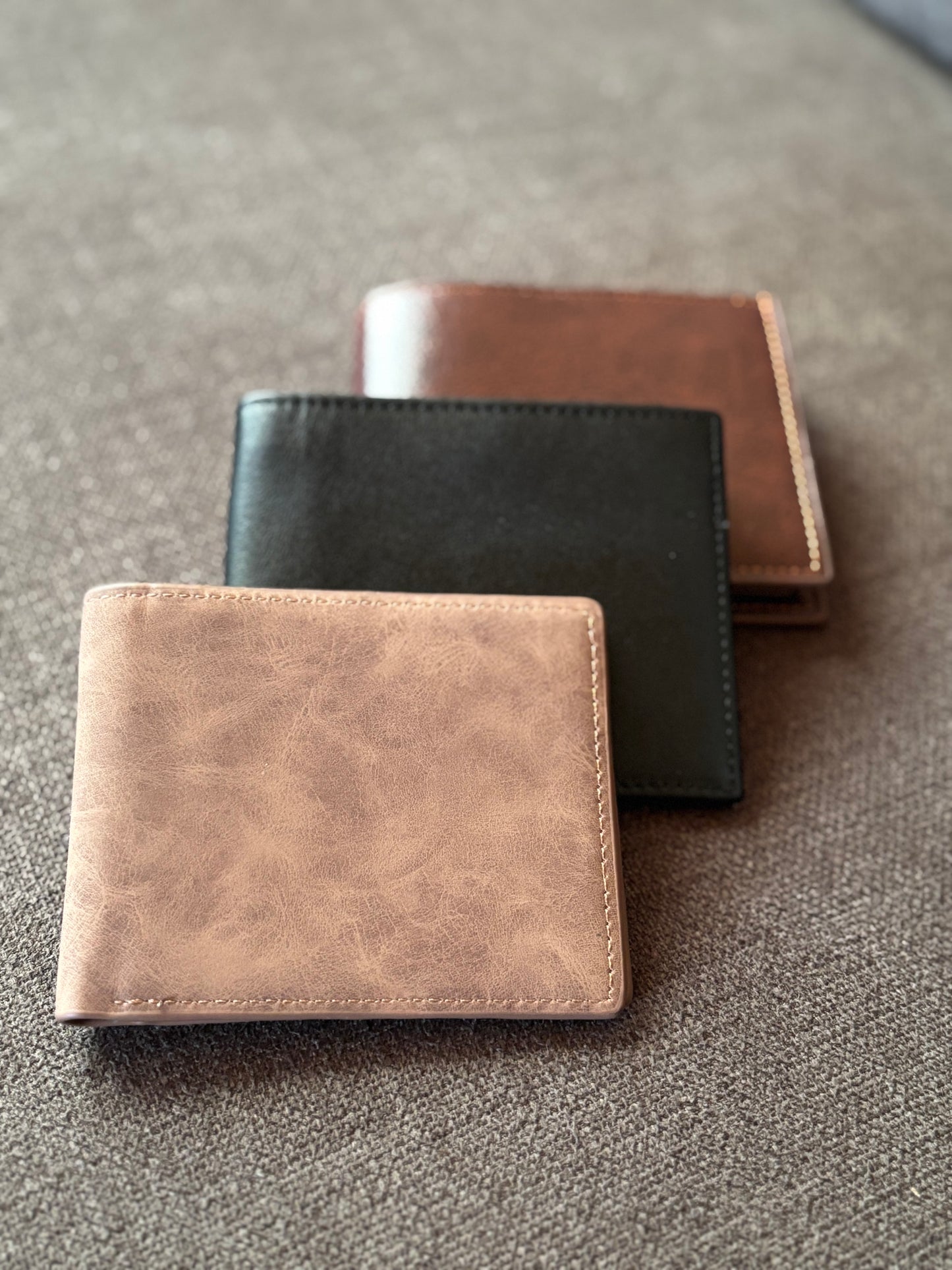 ENGRAVED WALLET