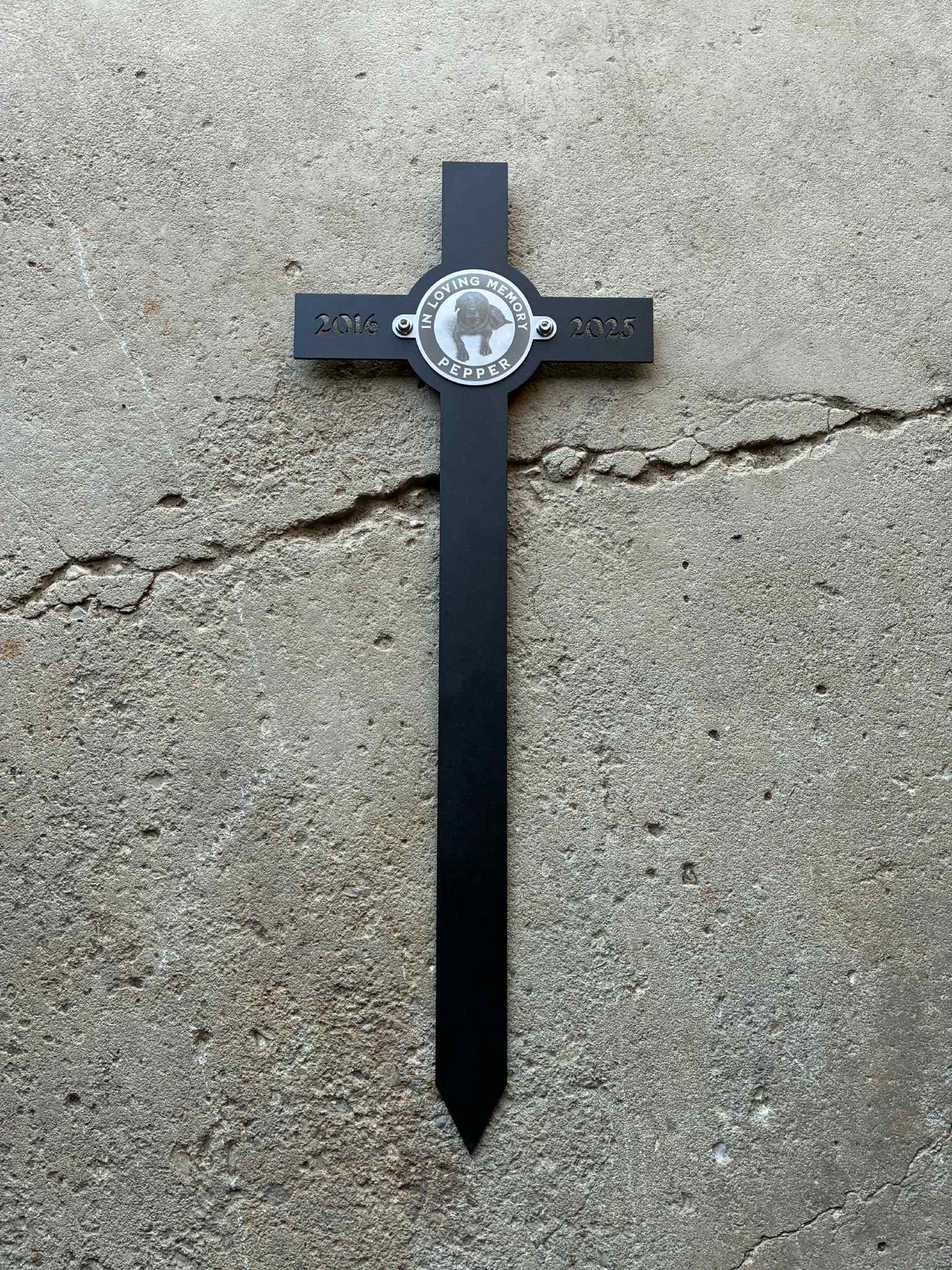 GRAVE MARKER