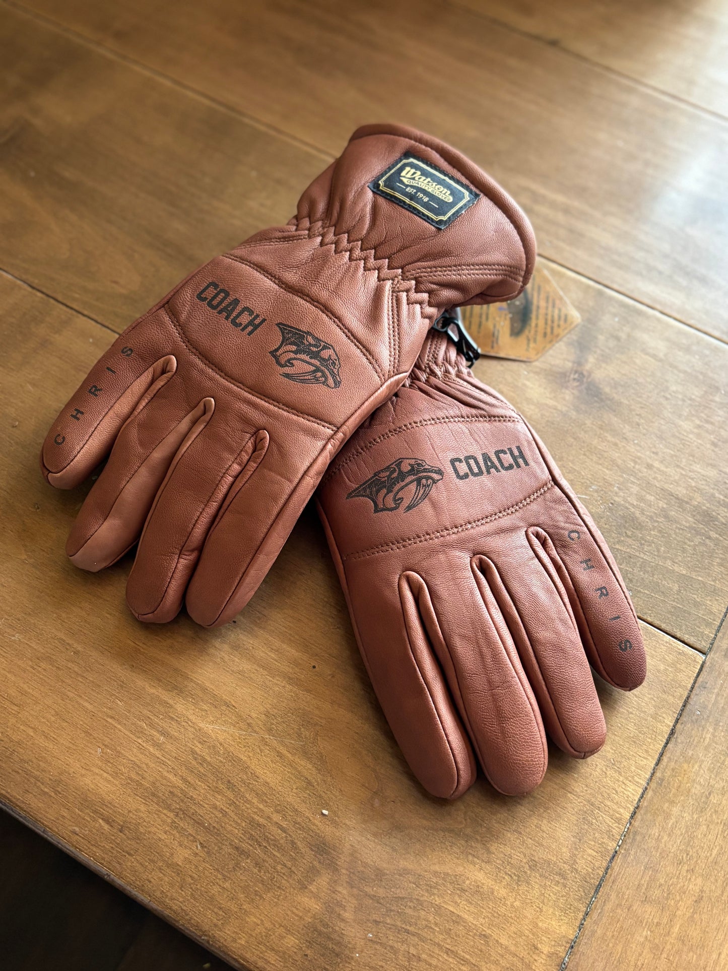 ENGRAVED GLOVES