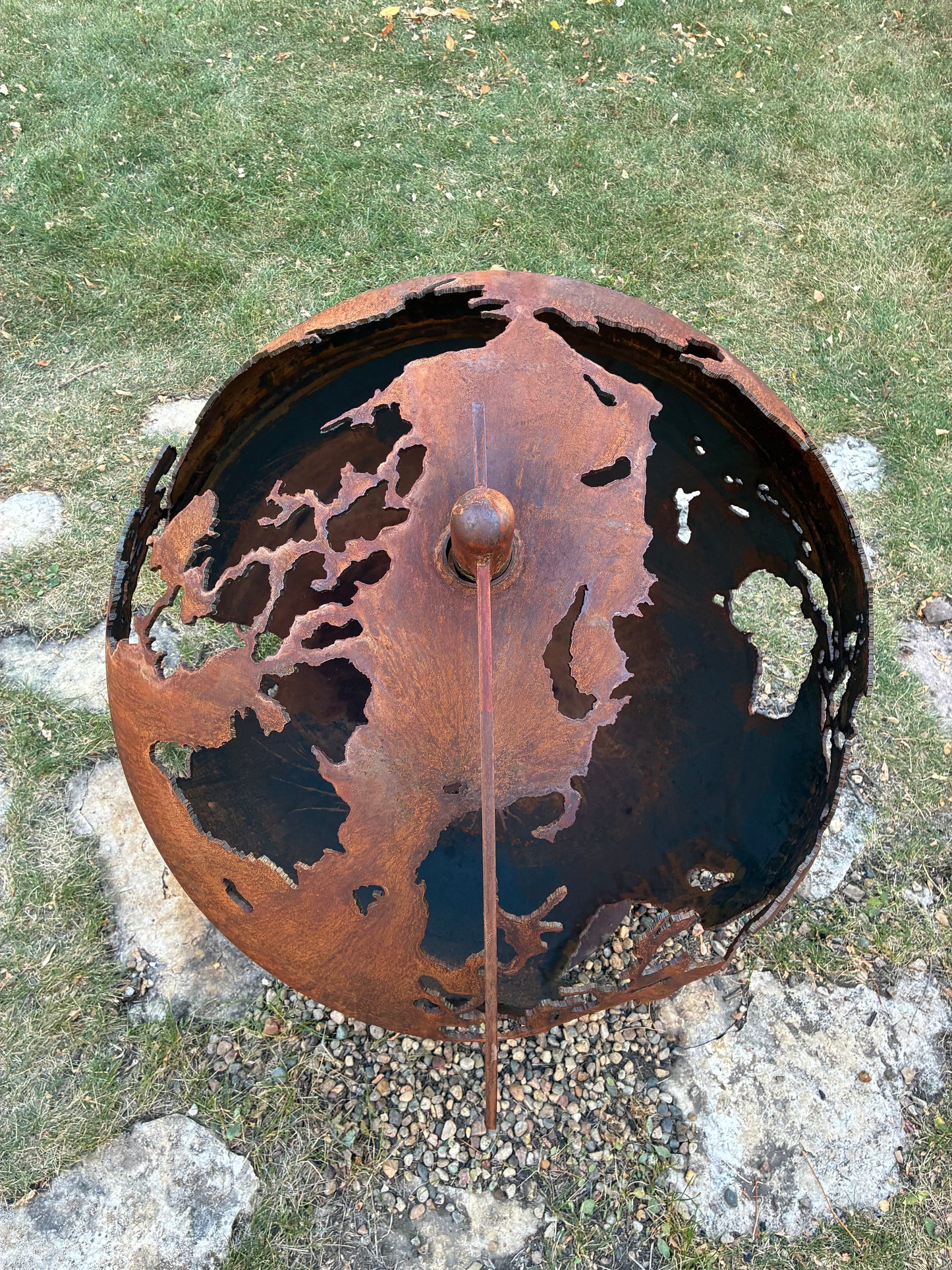 GLOBE FIRE PIT (LOCAL PICK UP)