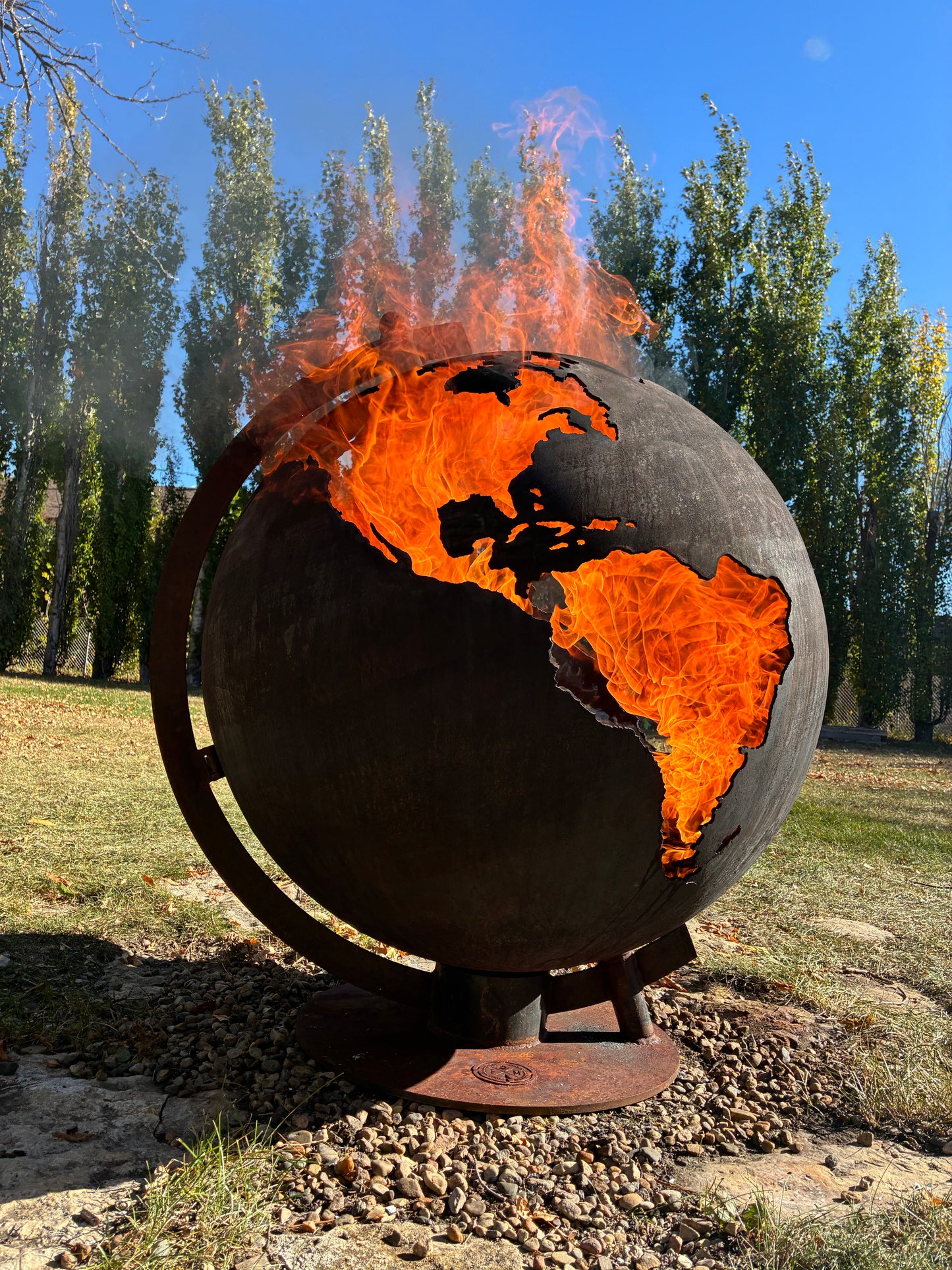 GLOBE FIRE PIT (LOCAL PICK UP)