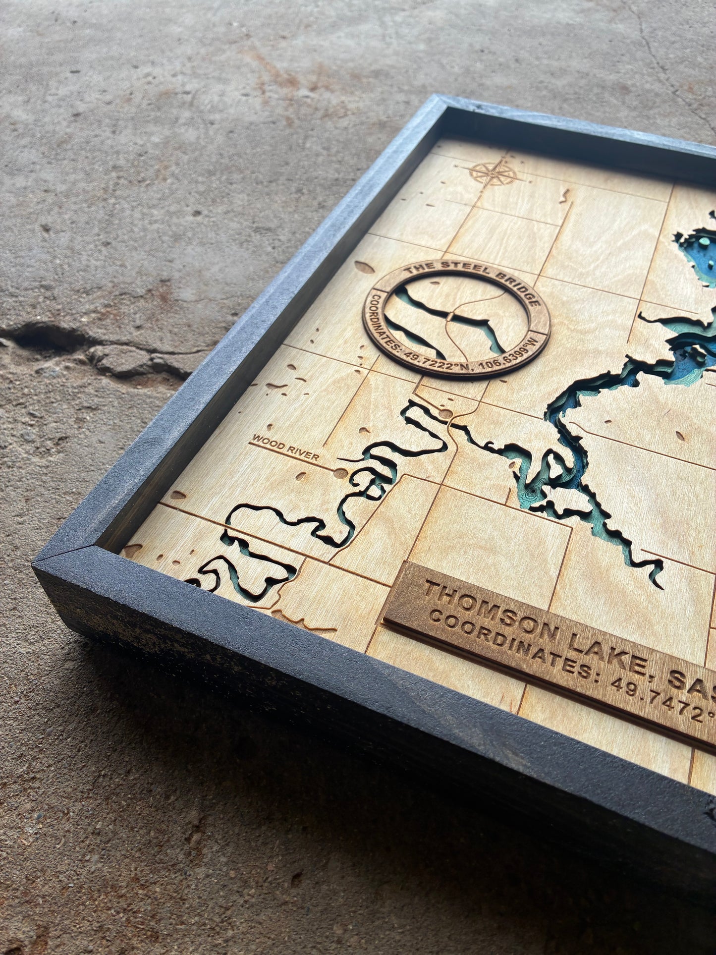 LAYERED LAKE SIGN
